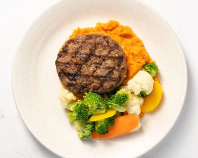 Beef Patty, Sweet Potato & Mixed Vegetables